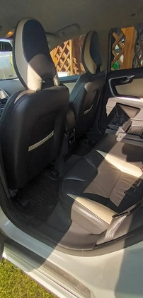 Volvo XC 60 cena 48500 przebieg: 270000, rok produkcji 2011 z Warta małe 106